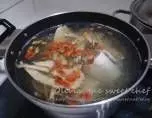 當歸黃耆魚湯的做法_當歸黃耆魚湯怎麼做_當歸黃耆魚湯的家常做法 ！