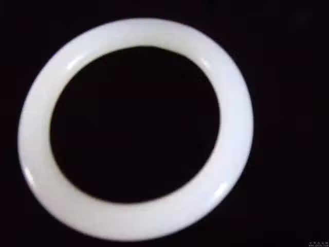 /www/bananadaily.net/web/images/image/2029/20298915.avif