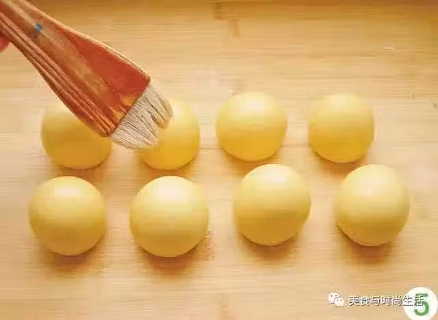 /www/bananadaily.net/web/images/image/2097/20976719.avif
