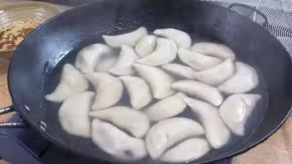 /www/bananadaily.net/web/images/image/2098/20983275.avif