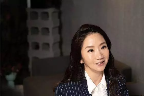 一個人得意時的樣子,暴露了他的格局