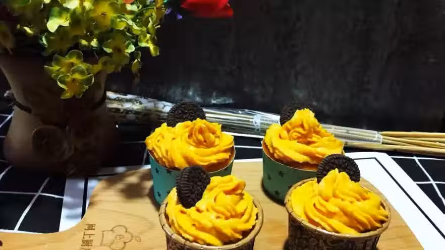 /www/bananadaily.net/web/images/image/2161/21615049.avif