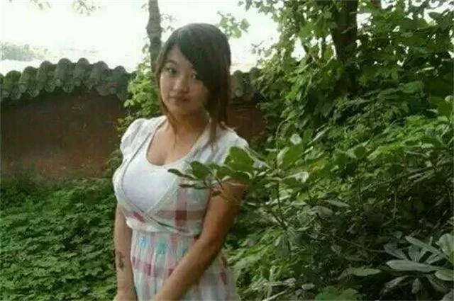 兒媳請公婆吃飯,公婆凈挑貴的點,服務員一句話,他們傻了眼