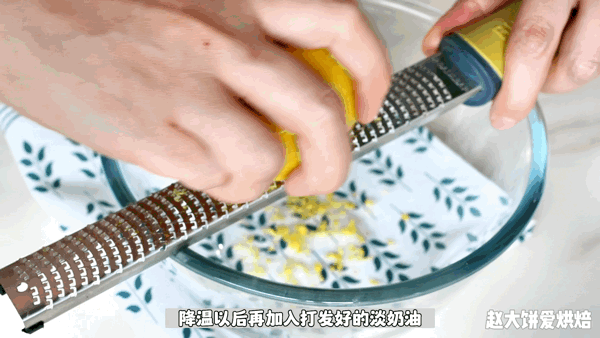 入口即化,比布丁慕斯還好吃,簡單易做,一口就愛上!