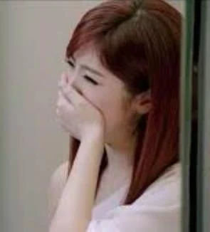 和窮老公離婚那天,他大擺30桌宴席請我娘家人,他的話讓我崩潰無地自容!