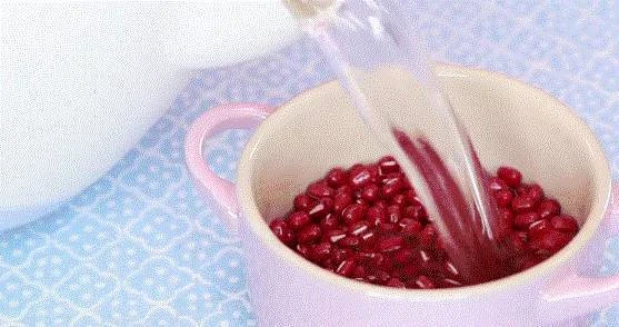這才是紅豆薏米水的正確做法!