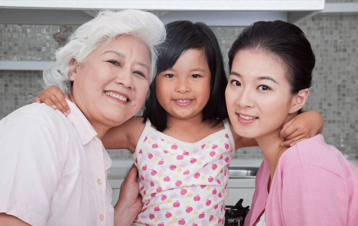 婆婆一直很討厭我,有一天她對著我大罵「真不知道娶妳回來是要幹嘛的?」結果老公回了「這句話」…讓全家瞬間安靜!