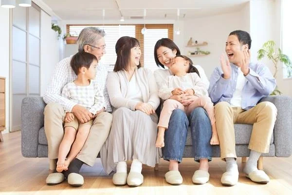 婆婆一直很討厭我,有一天她對著我大罵「真不知道娶妳回來是要幹嘛的?」結果老公回了「這句話」…讓全家瞬間安靜!