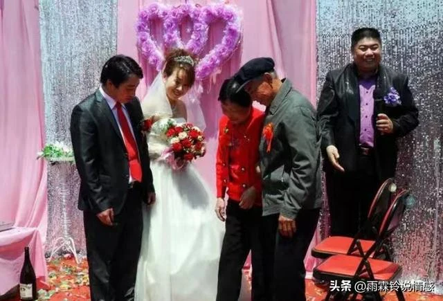 結婚7年挨打7年，寶媽含淚往菜里加飼料，不到半年丈夫增重50斤