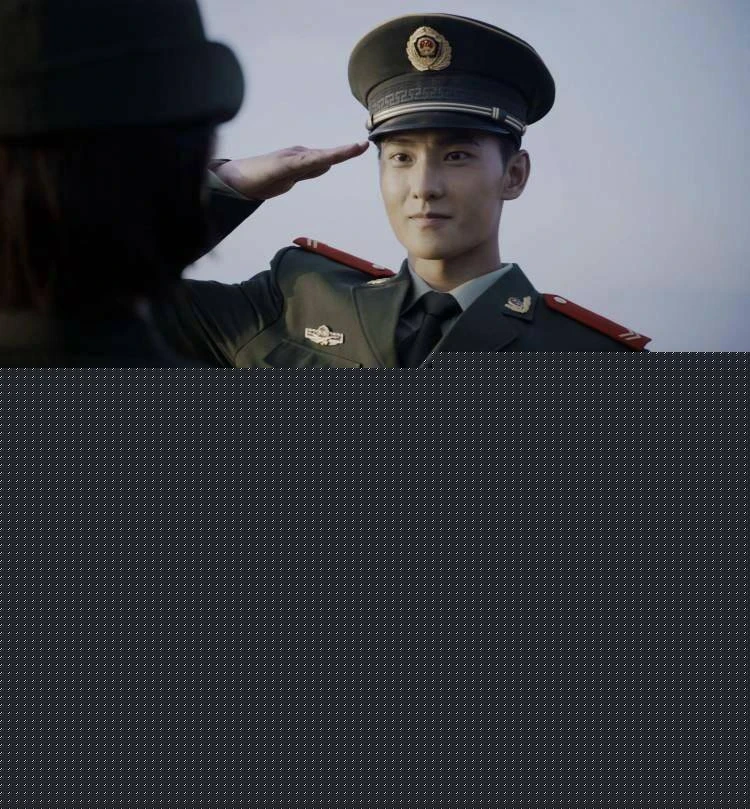 楊洋合作10位女神CP感!趙露思像兄妹,迪麗熱巴CP感炸裂,熒幕初吻竟然給了她