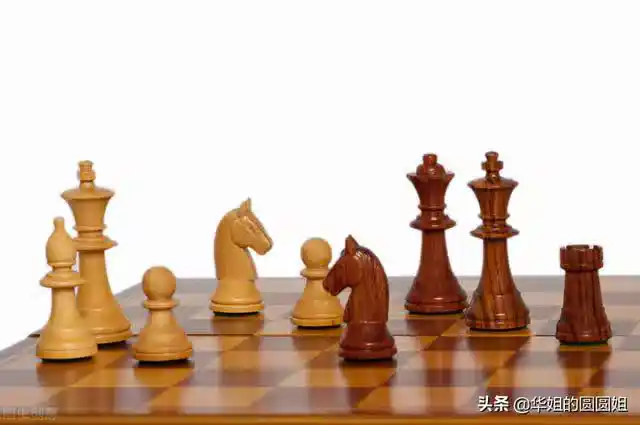 /www/bananadaily.net/web/images/image/2274/22748084.avif