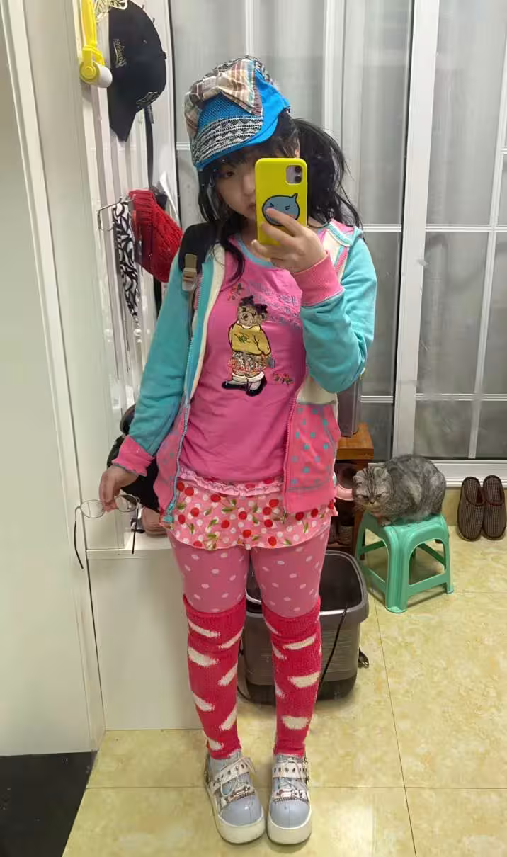 /www/bananadaily.net/web/images/image/2281/22813383.avif